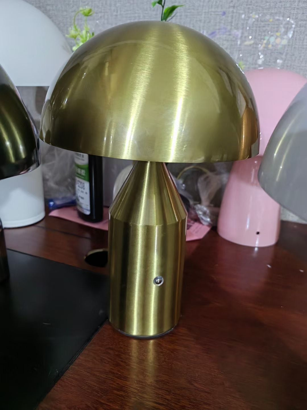 Modern Mushroom Table Lamp with Semi-Circular Metal Shade