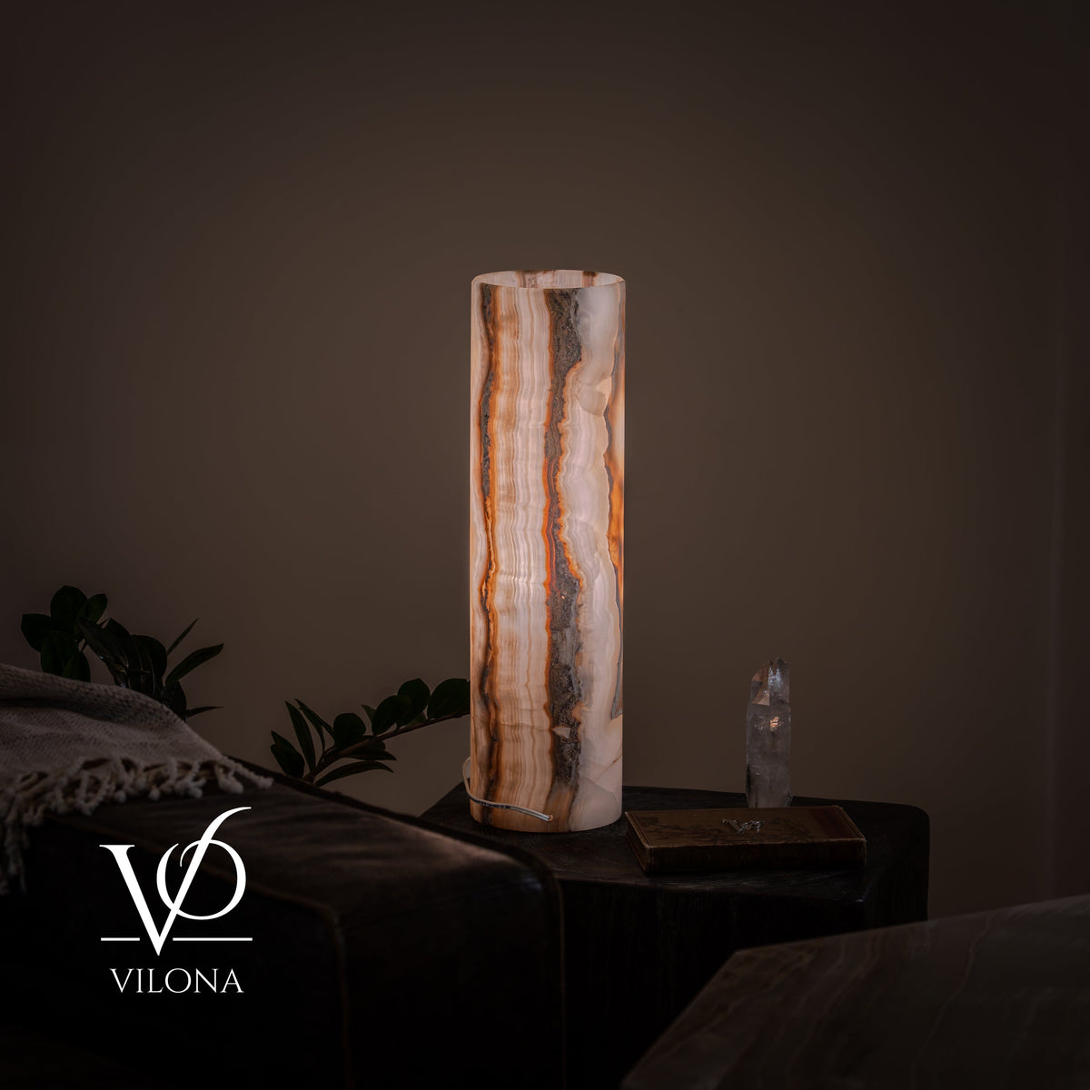 White Ice Onyx Cylinder Table Lamp – 20″ Tall × 5.5″ Diameter