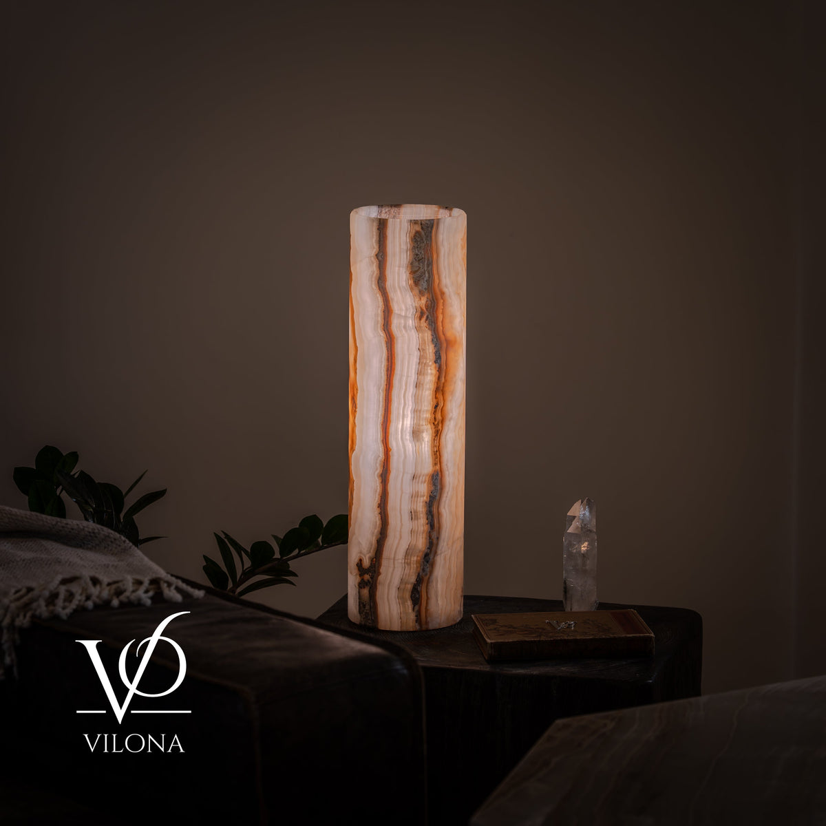 White Ice Onyx Cylinder Table Lamp – 20″ Tall × 5.5″ Diameter