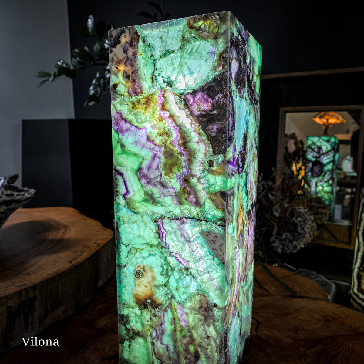 Fluorite Crystal Table Lamp (Medium Size) #2