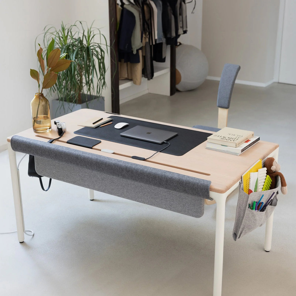 Transform Your Workspace with the Tenon Smart Adjustable Desk - Effortless Style and Functionality
