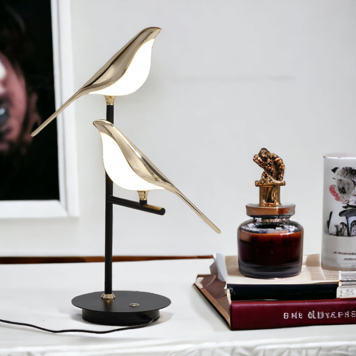 Modern Gold Bird LED Table Lamp
