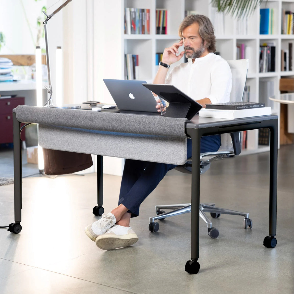 Transform Your Workspace with the Tenon Smart Adjustable Desk - Effortless Style and Functionality