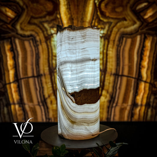 Ice Onyx Table Lamp (Live Edge #4)